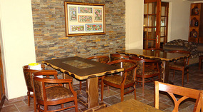 Dryades Hotel, Agios Lavretios