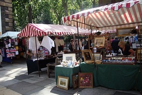 THE MARKET OF ANTIQUES