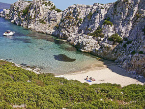 The white sandy beach of Vourlia -Proti
