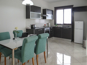 The open plan kitchen
