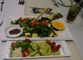 The Yzu Salad and the Capellachi pasta 