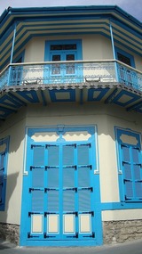 The house opposite the hotel