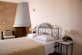Spitakia room