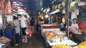 Nonthaburi market