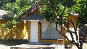 Another little cabin at Apple 