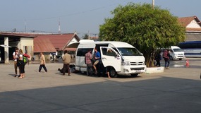 Minibus to Nong Khiaw