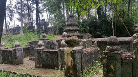 Tu Hieu Pagoda complex