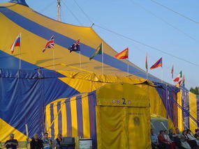 Cirque Du Soleil.