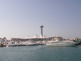 Abu Dhabi - Shuja Yacht Club.