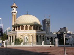 Abu Dhabi - Fort Mosque.