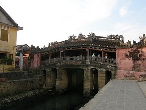 Hoi An - Japanese Covered Bridge.