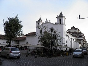 Building 2 - Cuenca.