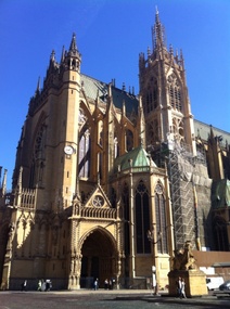 THE VERY IMPRESSIVE ST STEPHENS. 
