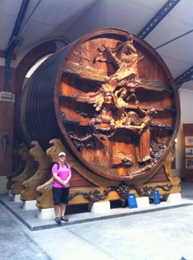 CHAMPAIGN BLENDING BARREL. 