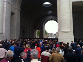 THE LAST POST CROWD MENIN GATE