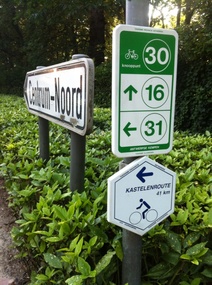 SIGNS FOR THE CYCLING NETWORK, BELGIUM. 