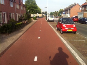 BIKE PATH OUT OF BREDA. 