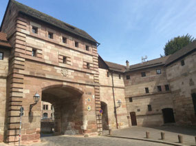 Maxtor gate entrance to old town