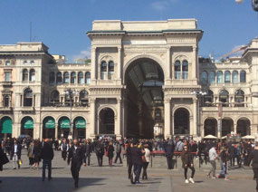 Across Piazza Del Duomo to Valeria shopping mall