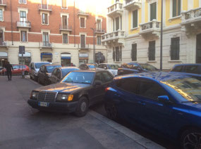 Italian parking skills in Milan