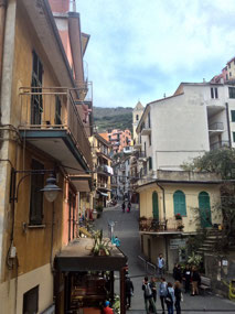 Main piazza Manarola