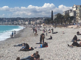 French Riviera Beach goers
