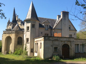 Chateau de la Madeleine near Vernon