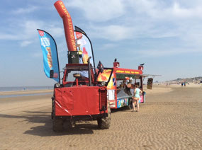 Mobile shop on Zaanvoort san Zee beach