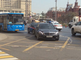 Typical secret service vehicles