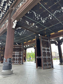 The gates at Higashi-Hoganji