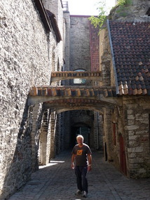 Feelin' 10 Feet Tall in Tallinn