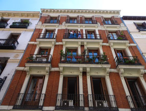 Our apt, off Plaza Mayor - we had 3 of the 4 ...