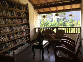Un’s library