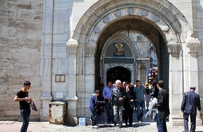Entrance to the Grand Bazaar