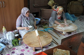 Women making Gozlem