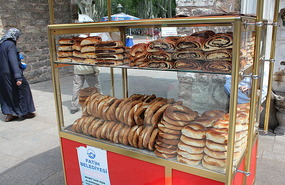 Simit and pastries