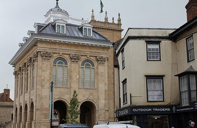 Abingdon Town hall, now the Museum