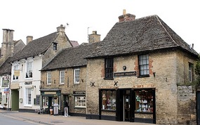Lechlade main street