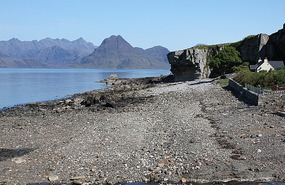 Pebbly beach at Elgol