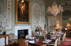 Dining room in Inveraray Castle