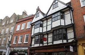 Housing with plaster design