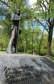 Estonian poet who walked from Tartu to Riga