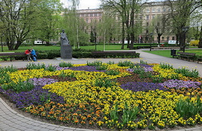 Garden by the canal