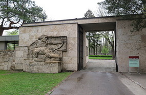 Gateway to Brothers Cemetery