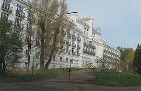 Abandoned hotel 'White Ship'