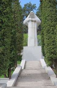 Monument, Tukums