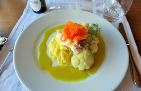 Pike fillet with mash and cauliflower