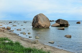 Kasmu boulders
