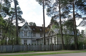 Timber house in Dzintari, Jurmala