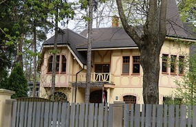 Dzintari house